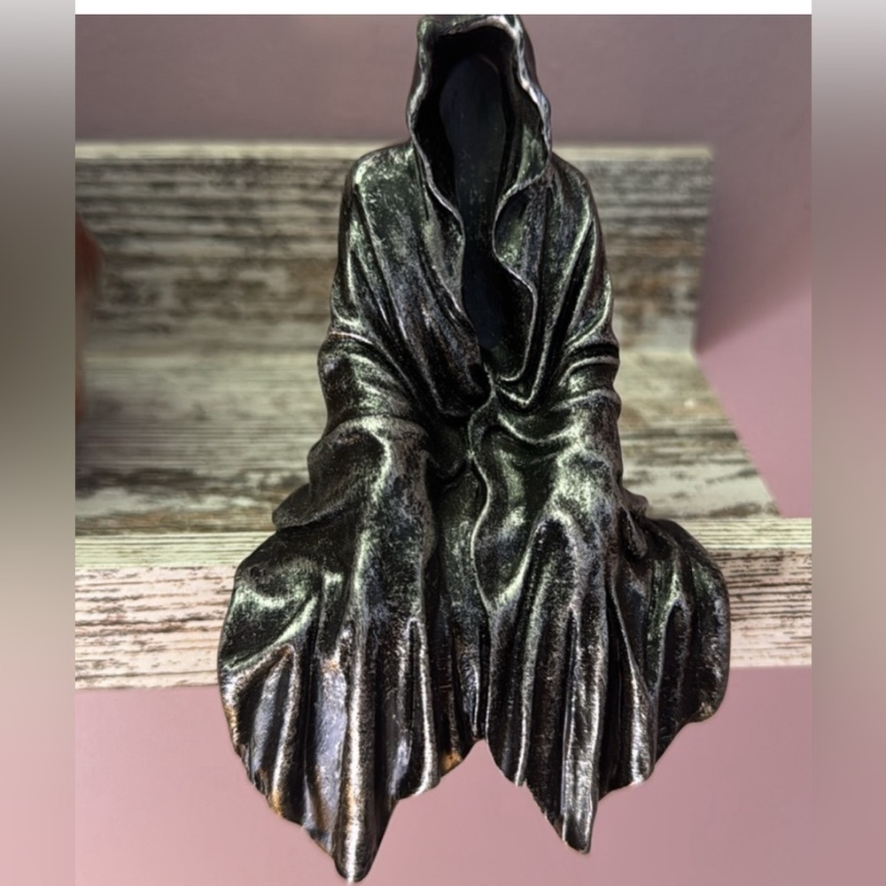 Grim Reaper shelf Sitter